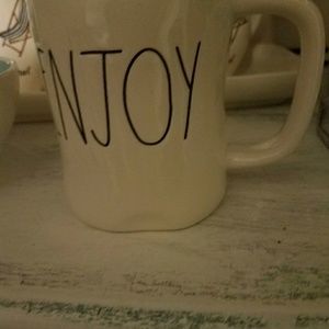 Meet your Posher, Miriam